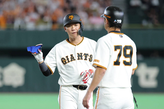 【番記者Ｇ戦記】天王山で坂本勇人＆丸佳浩の同時スタメンが的中　「選手の格、顔」で起用　巨人・橋上監督代行が勝負手　奇跡の逆転Ｖへ阪神と０・５差に接近