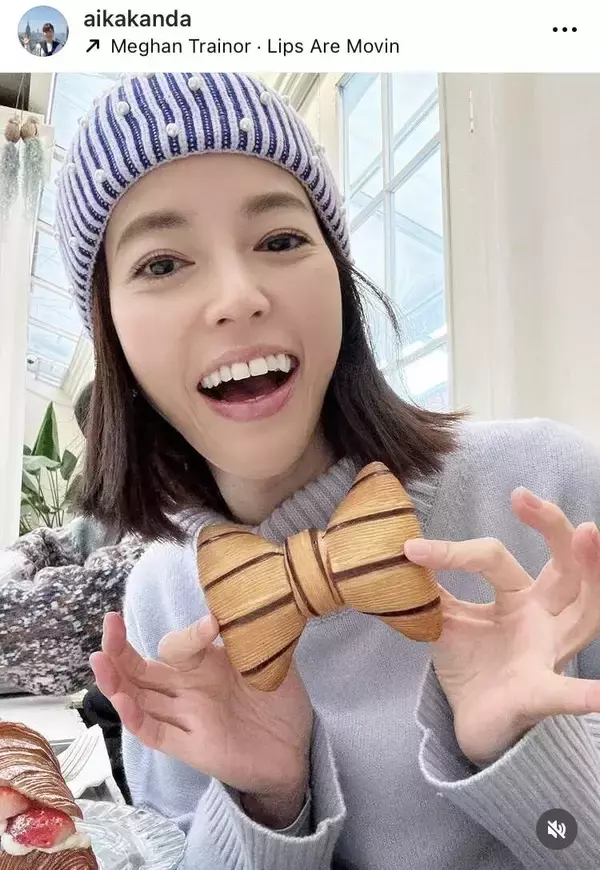 神田愛花アナ、カラフルな韓国女子旅ショット！「わあ素敵」「可愛い」「とっても楽しそう！」