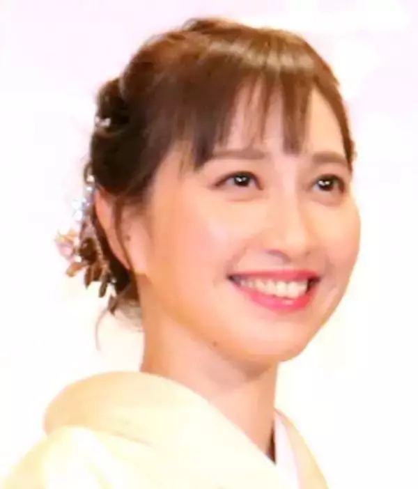 はいだしょうこ　美人母を顔出し！家族ショットが「お母様と瓜二つでびっくり」「本当に似てる」と反響