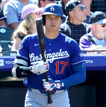 大谷翔平「１番・ＤＨ」　アジア選手記録タイ＆ベーブ・ルース超えの５２試合連続出塁なるか