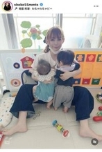 「早いですねぇ、成長が！」中川翔子、双子の成長を報告「つかまり立ち！」「納豆も初めて食べた」…出産から９か月