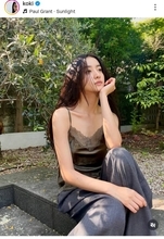 Ｋｏｋｉ，美ぼう際立つ姿！キャミソールで抜群スタイルに「いいね！」続々…デビューから８年