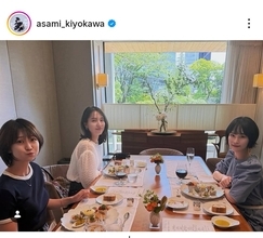 戸田恵梨香＆大島優子　プライベートの女子会が「とっても素敵」「お顔が小さい」「美女３人」ファン騒然