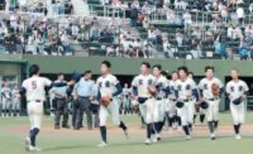 【高校野球】弘前学院聖愛が４強…ノーサイン野球で４盗塁し仙台育英に３連勝…原田一範監督「自立してきましたね」
