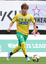 高橋壱晟　オフは酒井高徳とトレーニング＆母校応援「おめでとうと…」黒田剛監督からＪ１昇格の祝福も