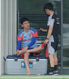 「【Ｗ杯】遠藤航、メキシコでの事前合宿４日目で初めてグラウンドに姿を見せ「大丈夫です」　練習は別メニュー調整続く」の画像1