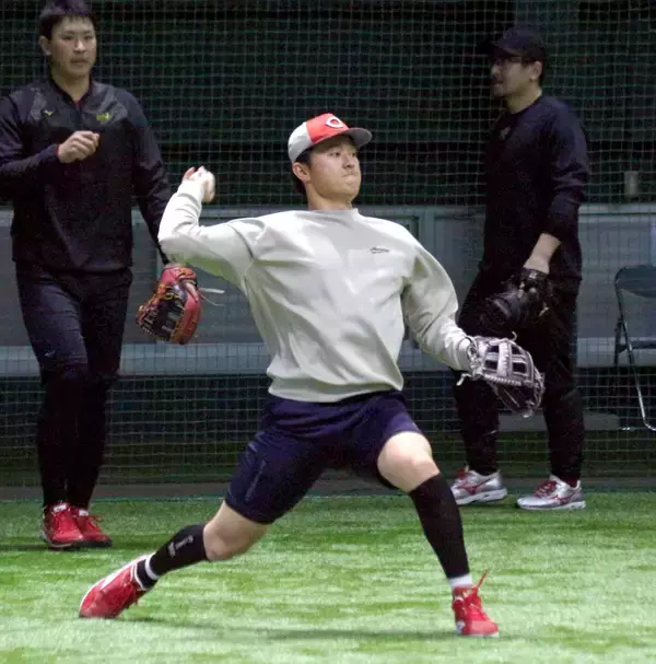 【広島】佐々木泰「本当に始まるのが楽しみ」毎日ウェートで“肉体進化”チームメートも「でかくなったな」