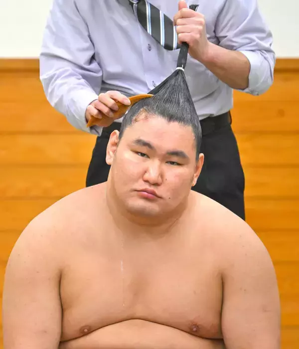 豊昇龍が今場所３つ目の金星配給で痛恨連敗　八角理事長苦言「こういう相撲を取っていたら横綱として優勝できない」