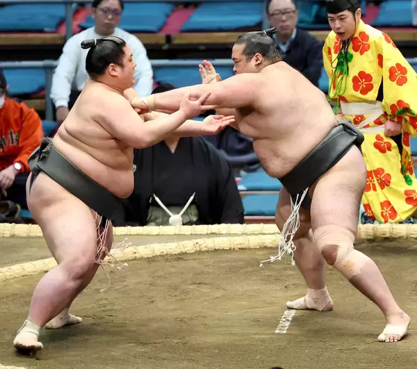 元十両・生田目が白星発進「動けてる」　左膝手術から復帰２場所目