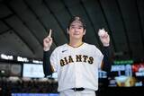 「【巨人】「やったぜ！っていう感じです」開幕投手のドラ１竹丸が新人開幕白星で球団史上初の快挙」の画像1