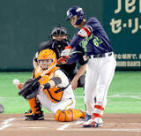 「【ヤクルト】高卒３年目捕手の鈴木叶が先制の２点三塁打「早い回に先制することができてよかったです」」の画像1