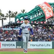 ドジャース敗戦でパドレスと同率首位も…山本由伸「最後は優勝できる」　対ジャイアンツは通算１２８８勝１２８９敗に