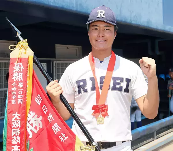 【高校野球】履正社、猛打で激戦の大阪大会を制す！３年ぶり６度目　辻竜乃介主将が父・竜太郎さんに続く聖地「目標は圧倒的な日本一」西武２軍野手チーフコーチの息子　祖父・哲也さんも元プロ野球選手