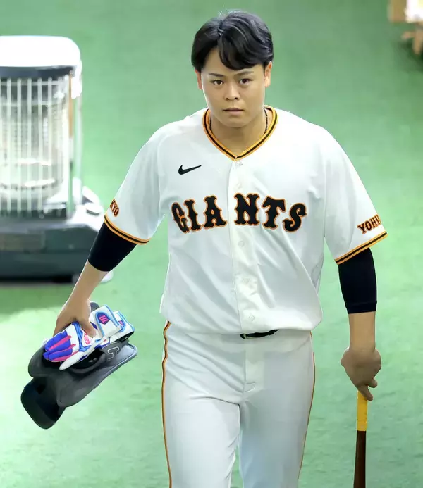 【巨人】外野手登録に変更の中山礼都が６年目の決意「１軍の末っ子を卒業して引っ張っていく」