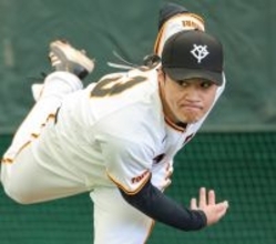 【巨人】則本昂大、沖縄のＧ党に背番号「４３」披露　那覇初日ブルペンで４０球