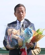 定年引退の土田稔調教師、ラストレースは８着「大久保親分など多くの人に支えられて、ここまで来た」