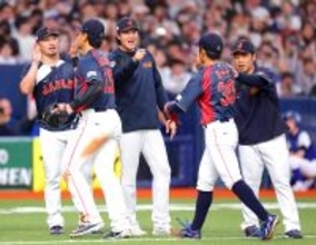 鈴木誠也、３年前の大谷翔平を完コピ　同じ大阪でファンに「もっともっと」声援求める　