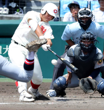 【甲子園】智弁和歌山１８安打１０得点で４強入り　スタメン唯一無安打だった２番・荒井優聖が４安打の活躍「今日こそはと思っていました」