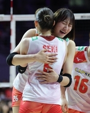 【バレー】日本女子４強入り  台湾３―０撃破　秋本の１８５センチ絶壁ブロック！  ４８年ぶり金メダルへ、２１日準決勝・韓国戦…アジア大会