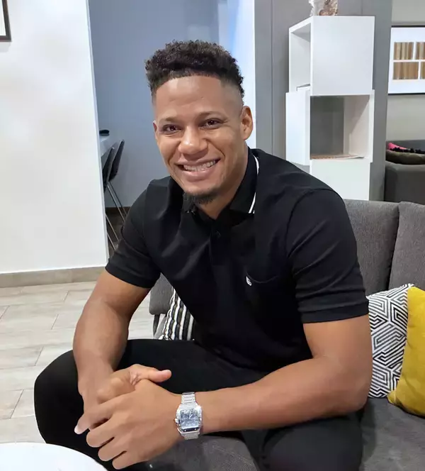 【阪神】新助っ人右腕ダウリ・モレッタは”魔球”操るドクターＫ「日本でプレーすることは長年の夢」お金パフォーマンスも注目