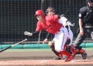 【広島】ドラフト１位・平川蓮が初打席安打に“初Ｖ打”　巨人・竹丸和幸、松浦慶斗の新戦力左腕から２安打