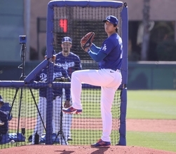 「申し訳なかったと言うつもり」大谷翔平が初の実戦登板でヒヤリ、あわや打球直撃で打者も冷や汗