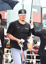 広島・阪神戦は１５時開始で調整　雨天の影響で１時間遅れ　新助っ人・ターノックとコイキラー＆雨男・大竹耕太郎の投げ合い