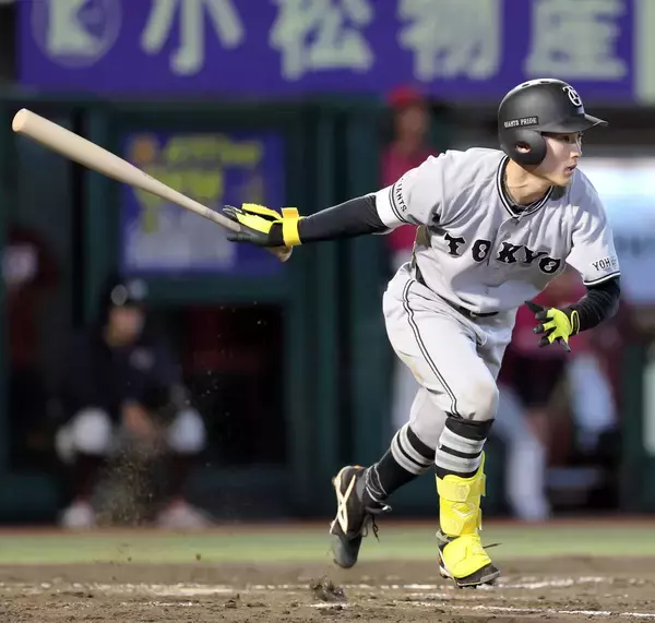 【巨人】浦田俊輔の５戦連続安打で追加点　すかさずリーグ単独トップ１７個目の盗塁
