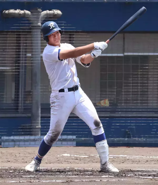 【高校野球】履正社が３年ぶり決勝進出　３世代プロ目指す辻竜乃介が４打点　３年前は前田悠伍の大阪桐蔭を破り甲子園へ　金光大阪との強豪対決１３連勝