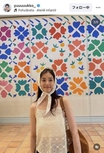 新木優子、ノースリのホワイトコーデ披露「可愛いすぎる！」「素敵すぎて…」