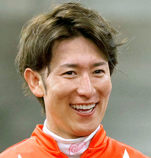 丸山元気騎手が新潟１２Ｒで史上７０人目、現役２６人目となるＪＲＡ通算７００勝を達成　「あっという間に１８年が...」