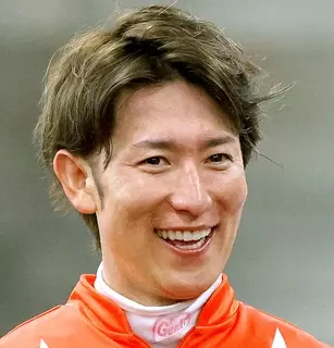 丸山元気騎手が新潟１２Ｒで史上７０人目、現役２６人目となるＪＲＡ通算７００勝を達成　「あっという間に１８年が...」