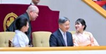 力士たちとともに立ち会った歴史的瞬間