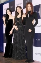 ＭＩＳＡＭＯ、世界ツアーの癒やしは各国での食事「メンバーと外出してその国ごとのおいしいものを食べています」