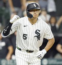 村上宗隆がマイナーで復帰　１打席目に初球、初スイングでいきなり安打、積極走塁も披露…復帰即アーチなるか