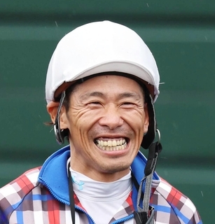 古川吉洋騎手が阪神２ＲでＪＲＡ通算１万２０００回騎乗を達成　現役２３人目、史上４３人目