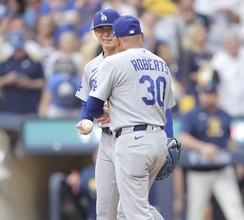 ドジャースにのしかかる“１００勝の呪い”　過去９度のＷＳ制覇はレギュラーシーズン９９勝以下　初戦からスクバル→山本由伸でＮＬＣＳ２連敗　３連覇へ暗雲