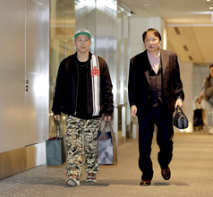 井上尚弥　一夜明け「納得のいく内容ではなかったですが、また期待に応えられるように」 サポートの弟・拓真も「共に良い年越しできて最高」と祝福