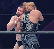 ウルフアロン、三角絞め”失神ＫＯ”勝利　デビュー戦で無差別級王座奪取　頭丸め柔道着脱いで入場…札止め東京ドーム大興奮「これからもずっとこれだけの人数に見られながら試合したい」