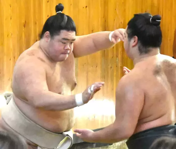 初場所で５年半ぶり十両転落の明生、「最近は相撲を楽しめていない。やり切ったと思えるようないい相撲を取りたい」