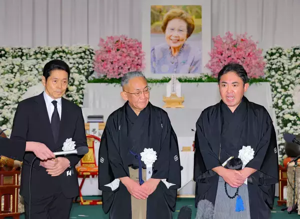 林家正蔵　母の海老名香葉子さんに惜別メッセージ「立派なおかみさんに育ててもらって林家正蔵は幸せです」三平は「日本一のお袋でした」