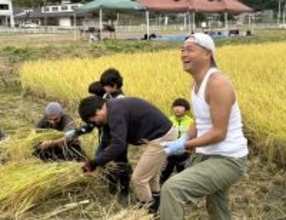 あばれる君　地元・福島の酒蔵とクラフト日本酒を開発　ハーバルの香りとぶどうのような果実感ある味わいに