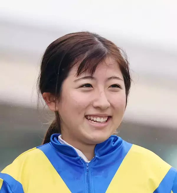 「ダブルでおめでとう」「手が付けられんｗ」今村聖奈騎手が師匠の誕生日にきっちりＶ　ネットでは称賛の声続出