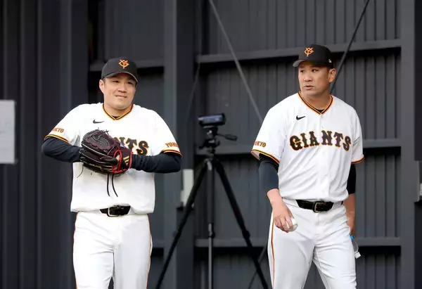 【巨人】則本昂大が新背番号お披露目「隣でめちゃくちゃいい球を…」ブルペンでは尊敬するレジェンドと共演