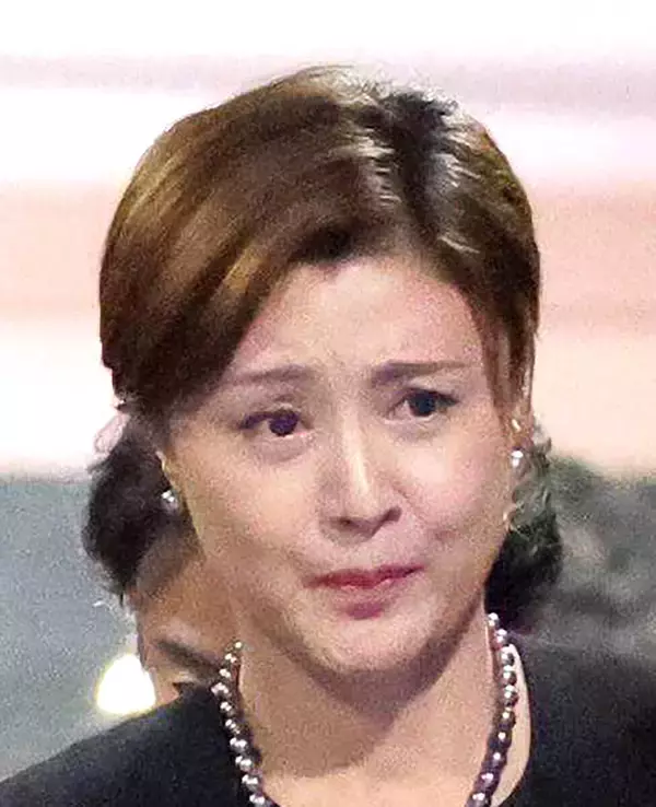 藤原紀香　父の死去を報告「言葉にならない喪失感が胸に」舞台「忠臣蔵」公演期間中の悲報