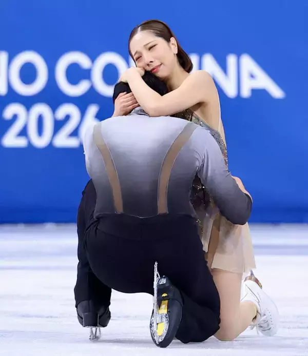 【五輪】りくりゅう、五輪史上最大の逆転劇　日本ペア初の金メダル　涙の世界最高締め　失意のＳＰ５位翌日に魂の滑り