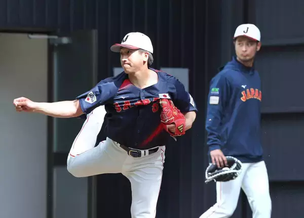 侍アドバイザーのダルビッシュ有が大勢のカットボールを絶賛「ちょっと本当にもうすごいボールだな」