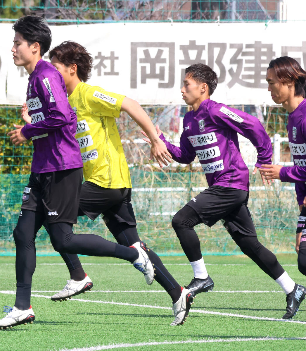 【Ｊ２藤枝】慶大卒の苦労人・松木駿之介　楽天的な妻に支えられ大宮戦で２発のＦＷが福島戦でも決める