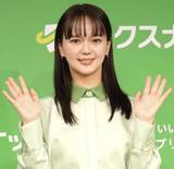 「「風、薫る」で“鹿鳴館の華”演じる多部未華子　豪華ドレスの採寸で「プレッシャー感じた」今後も約１０着登場予定」の画像1