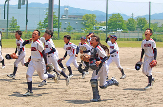 【ボーイズリーグ】岸和田阪和が１２年ぶり夏切符ゲット　エイジェックカップ選手権大会予選